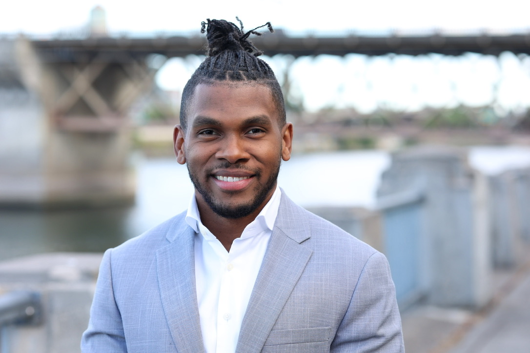 Fidel Ferrer on the Portland waterfront